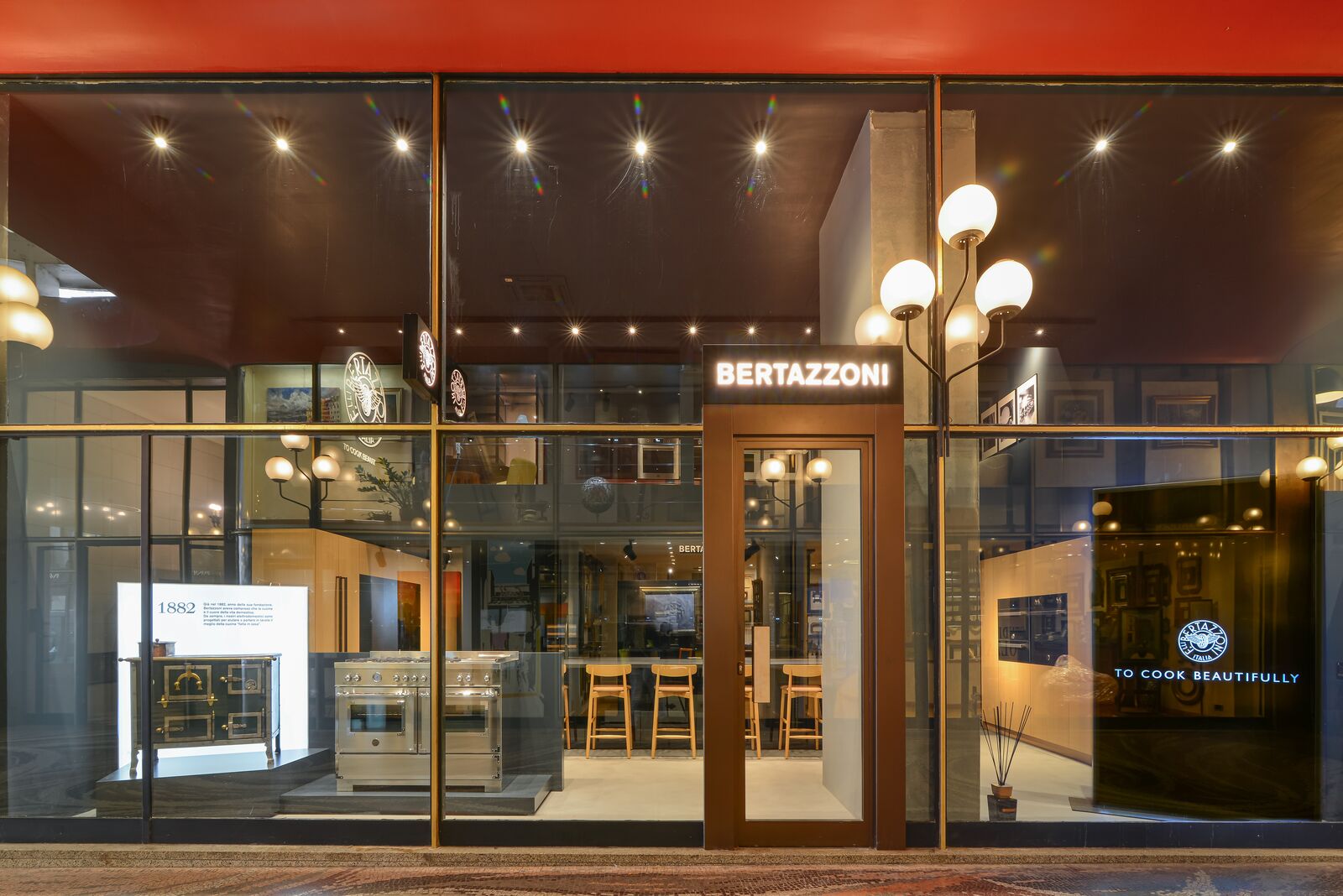 Visit the installation